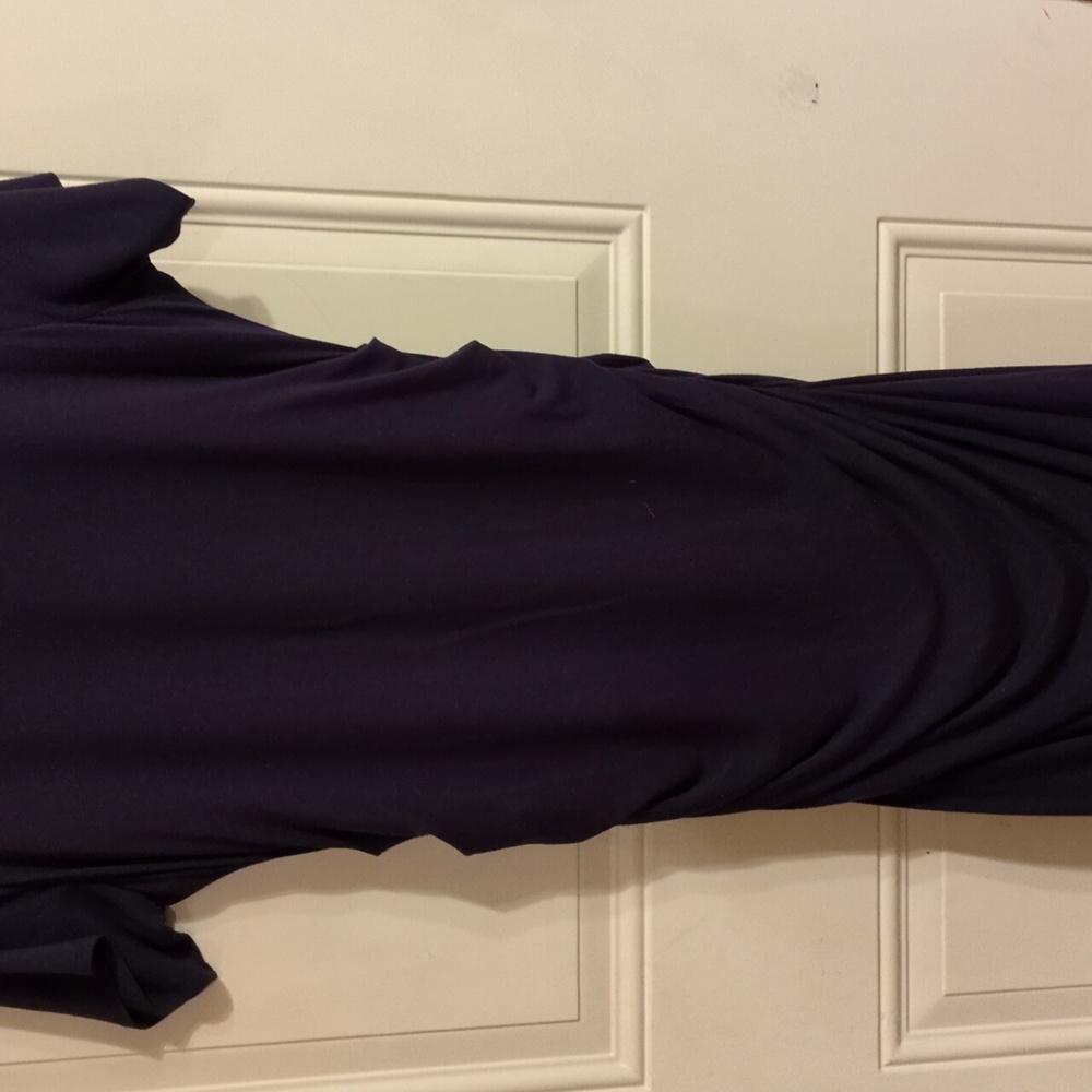 Lysse Fitted Maxi Dress -Ruched - Versatile for Many Occasions - Soft Touch - Picture 7 of 13